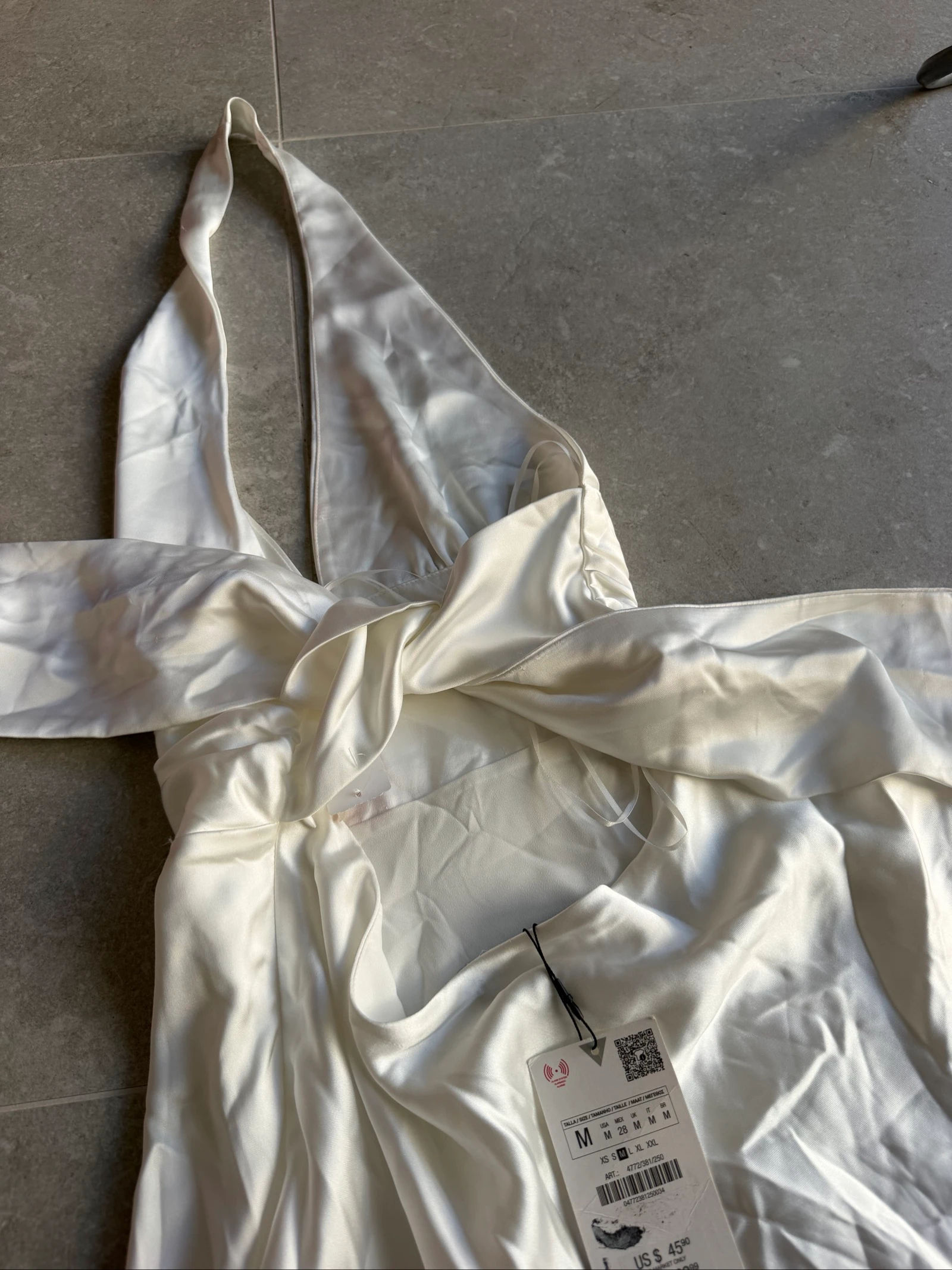 Vestido de satén blanco Zara – photo 4